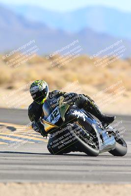 media/Jan-10-2025-CVMA Friday Practice (Fri) [[489e0da257]]/Group 4 and Trackday/Session 4 (Turn 16)/